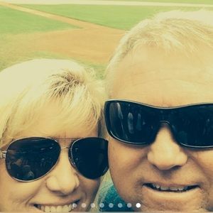 Meet your Posher, Rhonda